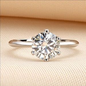 Engagement ring for women